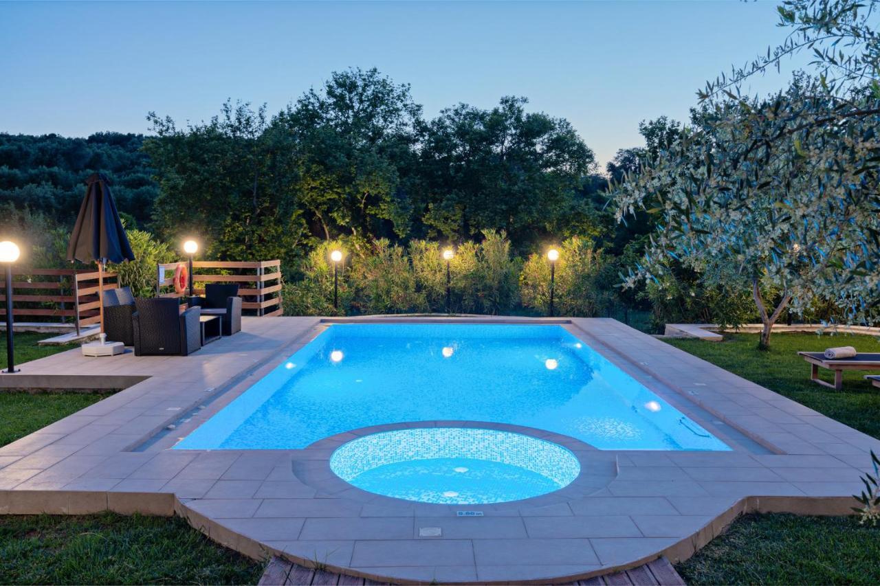 Nostos Villa Prinos (Crete)