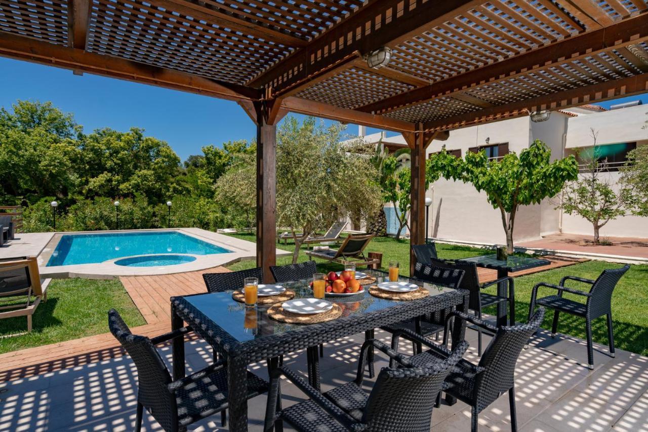 Nostos Villa Prinos (Crete)